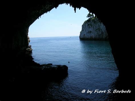 Castro Le La Grotta Zinzulusa Wikipedia Castro Flickr