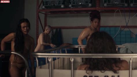 Jess L Callaghan nude pics página 1