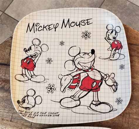 Disney Sketchbook Mickey Mouse Christmas Bamboo Dinner Plates Set Of