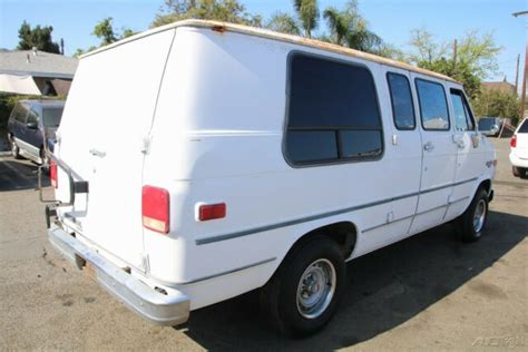 1990 Chevrolet G10 Van Automatic 6 Cylinder NO RESERVE For Sale Photos