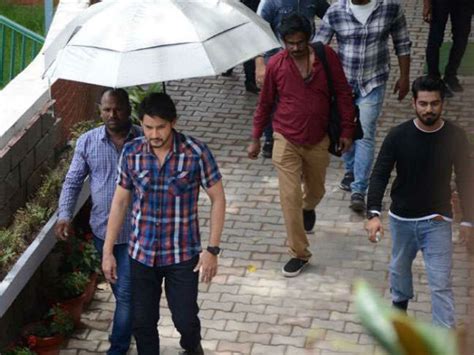 Mahesh Babu Looks Handsome In These Photos From The Sets Of Maharshi ...