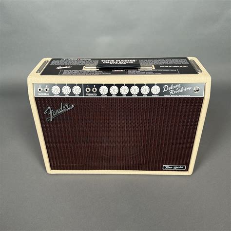 Fender Tone Master Deluxe Reverb Blonde Amplifier And Fender Cover Auctionninja