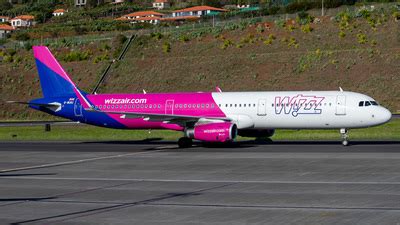 G WUKI Airbus A321 231 Wizz Air UK Robert Minta JetPhotos