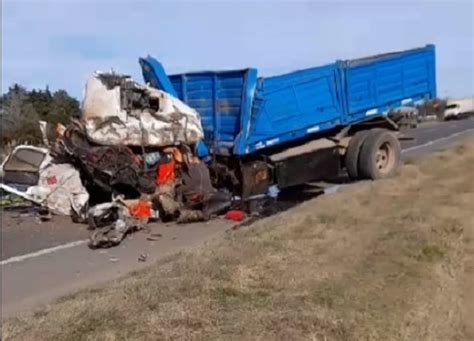 Ruta 5 trágica muere mercedino en terrible choque frontal entre camiones