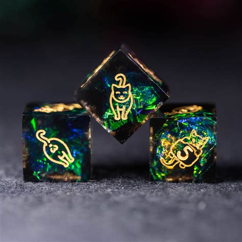 URWizards D&D Resin Dark Glitter Engraved Dice Set Meow Style | Urwizards