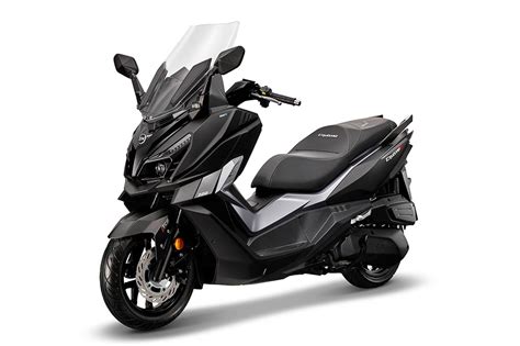 SYM CruiSym 300 Alpha 2021 Ficha técnica y precio Moto1Pro