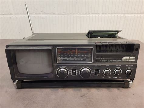 Liberty SN 500 Portabler TV Radio Cassette Recorder Kaufen Auf Ricardo