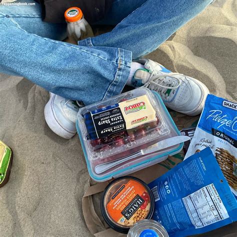 Bec Lauder Nude OnlyFans Leaks Fappening FappeningBook