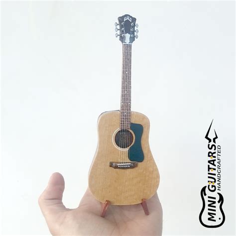 Мини гитара GUILD d35 | Пикабу