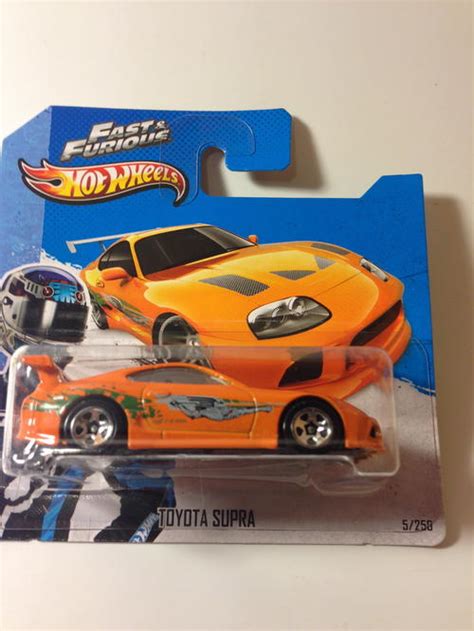 Models Hot Wheels Toyota Supra 2013 Hot Wheels HW City Street Power