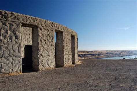 Maryhill Stonehenge The First Major American Replica Washington State