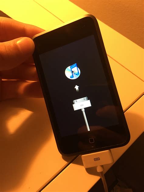 iPod Touch 1st gen stuck in recovery mode! : r/applehelp