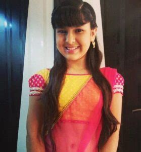 Nidhi Bhanusali Aka Sonu Hot Bikini Navel Images