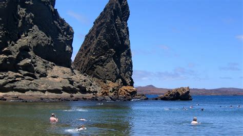 Visit Bartolome Island By Yacht Finch Bay Galapagos Hotel