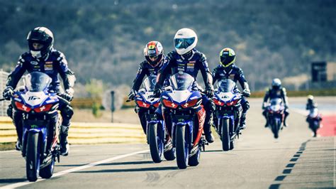 Eindrücke zum ersten Rennen des Yamaha bLU CRu R3 Cups 2019