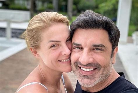 Amor Est No Ar Ana Hickmann Come A O Dia Colada Em Edu Guedes