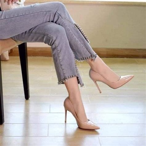 cao gót bít mũi cổ điển đủ màu đen nude trắng cao cm cm cm cm Shopee Việt Nam