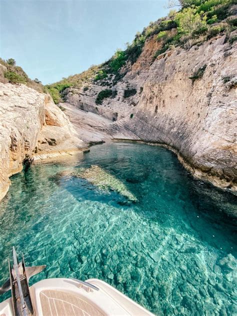 Open group Blue cave tour with 4 more famous stops - boattourvis