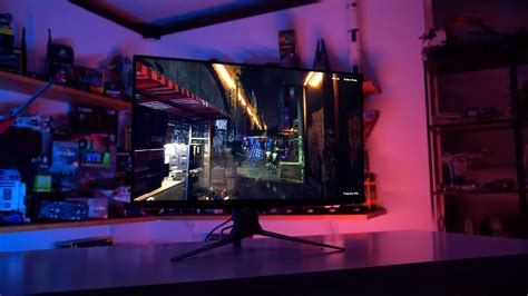 Asus Rog Swift Pg32uqx 32 Reviews Pros And Cons Techspot