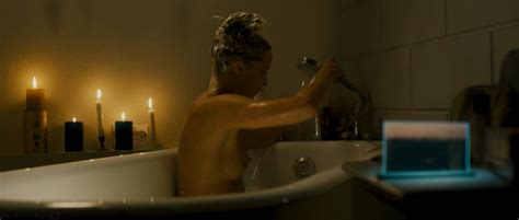 Bernadette Heerwagen nude pics página