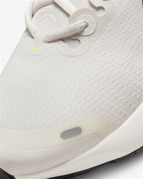 Nike Renew Run 3 Men's Road Running Shoes. Nike AT