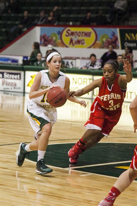 PHOTO VALUT: Women’s Basketball vs. Ferris State University | The North Wind