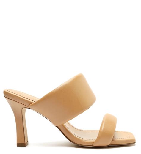 Sandália Nude Couro Bloco Aberta Bombada Arezzo