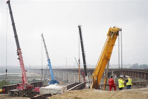 Economica Net Autostrada Moldovei A Mega Podul Peste R Ul Buz U Va