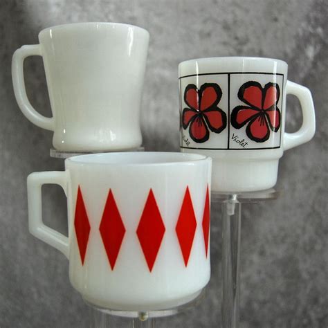 Fire King Mug Trio 10 Oz Red Diamond Pop Floral Violet” And White D