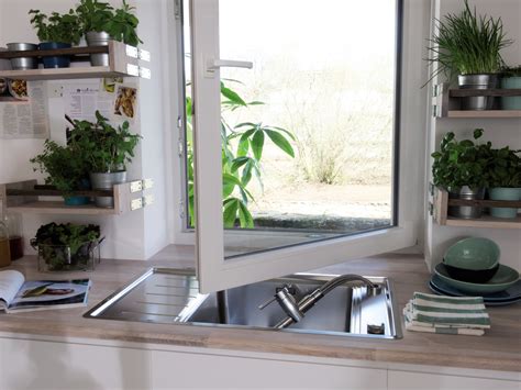 Vorfenster Armatur für Spülen mit Aussicht in der Küche BLANCO