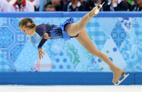 Figure Skater Julia Lipnitskaia Can Bend Her Body In Ways We Didnt