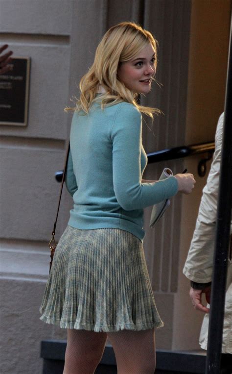 Elle Fanning : r/CelebrityButts