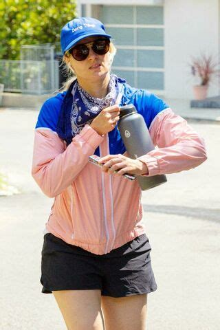 Beth Behrs Bethbehrs Nude OnlyFans NudoStar TV