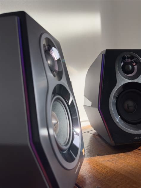 Edifier Hecate G Rgb Gaming Speakers Met Een Klank