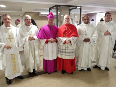 Dom Sergio De Deus Borges Toma Posse Como Bispo Titular Da Diocese De