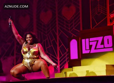 Lizzo Nude And Sexy Staggering And Gigantic Photo Collection Aznude