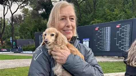 Martina Navratilova Says She Is Finaly Free From Cancer Now