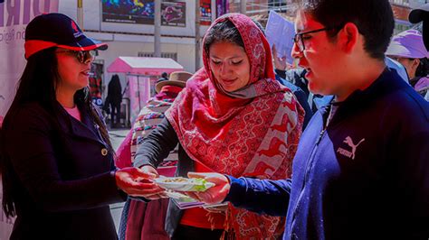 Huancavelica Celebra Tambi N El D A Del Ceviche Plato Bandera Del Per