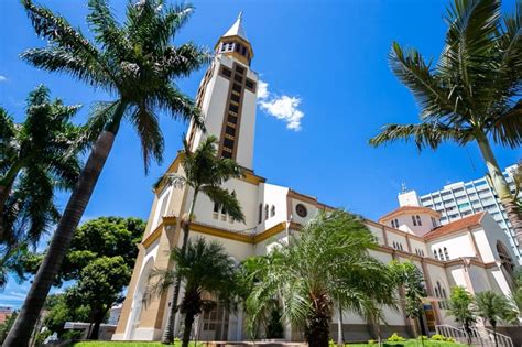 Goiânia 90 anos Catedral Metropolitana celebra aniversário e