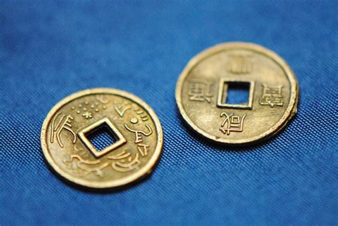 Tiny Coins 10mm Brass Coin Cash Beads Chinese Cash Lucky Coins Doll Money Miniature Coins