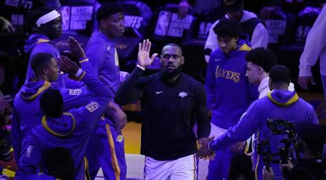 Lebron James Had A Simple Message For The Lakers After Game 3 Loss To Nuggets Wkky Country 1047