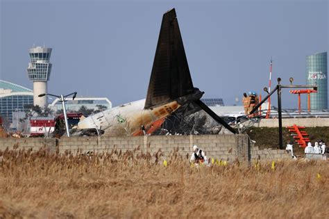 179 Muertos Y Dos Supervivientes En El Accidente De Avión En Corea Del