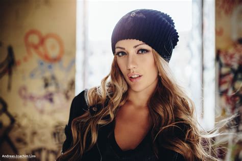 Roses Alessandra A Blonde Girl Shrubs Shorts Rare Gallery HD Wallpapers