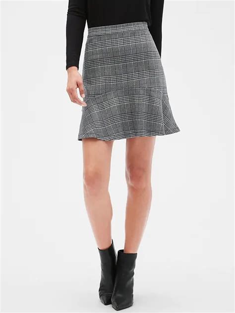 Glen Plaid Knit Fluted Hem Fit And Flare Skirt Banana Republic