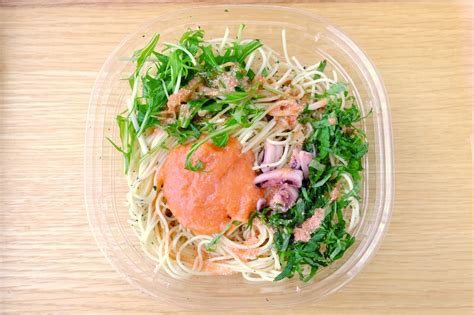 セブン 大葉香る 明太子の和風冷製パスタ実食レビュー！明太たっぷり！イカも入ってます やさしい生活