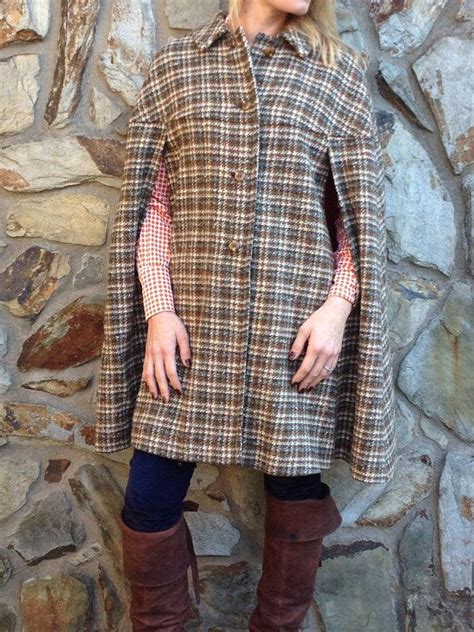 Gorgeous Wool Plaid Pendleton Vintage Cape Coat Etsy Vintage Cape