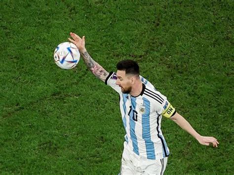 el deporte  le faltaba jugar  lionel messi handball en el