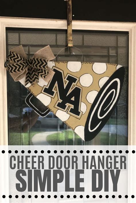 Diy Cheer Door Hanger Diy Xmas Ts Cheer Camp Door Decorations Door Signs Diy