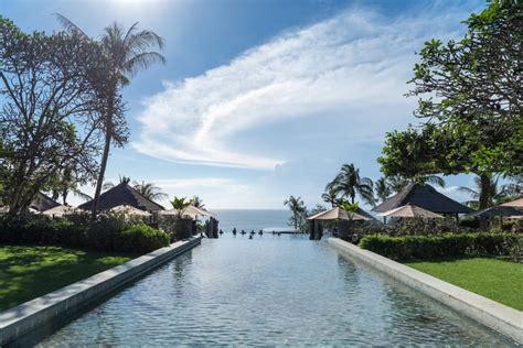 Best Family Resorts in Bali - Travelshorts Guide