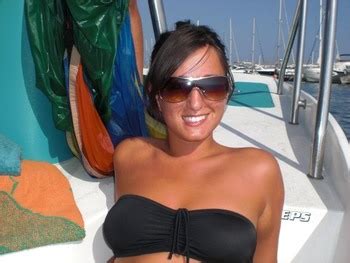 Rebecca From Yeovil Nude Shoot In Spain Simonscans Jamie Phun Org Forum